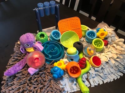 Interactive Dog Food Puzzle Spinner Toy – HowlandBark
